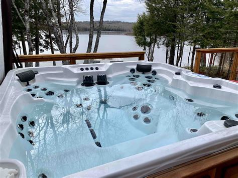 hotels with hot tubs near me|hotels near me with hot tubs in room.